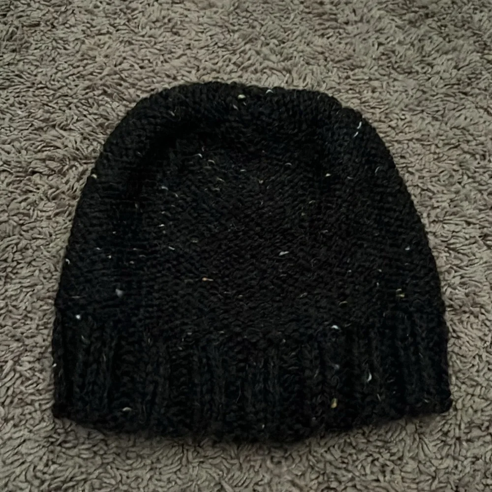 Knit beanie bundle - Picture 3 of 4